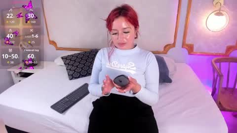 PaIIgePeach online show from April 2, 5:42 pm