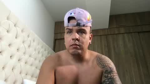 paisaexotico online show from September 22, 7:07 pm