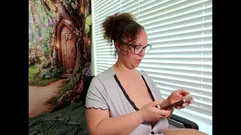 Paislee Haze online show from May 12, 3:10 pm