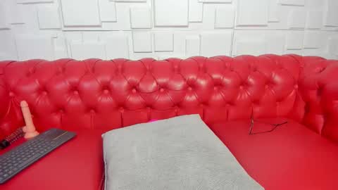 pamela_gaviria01 online show from May 10, 2:01 pm