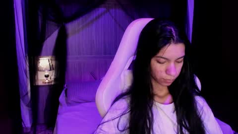  P A M  online show from November 14, 4:36 am