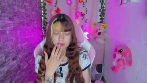 Snapshot of pamelajhonsom chatting on March 7, 4:33 pm pamelajhonsom online show from March 7, 4:33 pm