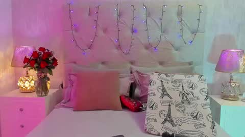 Snapshot of pamelamiler_ chatting on September 22, 12:20 pm TELL ME PAMELLA AND GIVE ME A GOOD GRADE ITS IMPORTANT online show from September 22, 12:20 pm