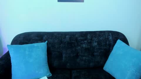 P A M E L A 3 online show from April 2, 4:03 pm