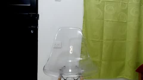 pamelaskiny20 online show from April 21, 2:37 am