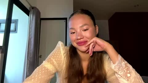 Kamila online show from April 6, 3:15 am