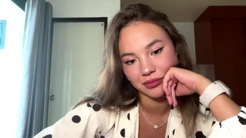 Kamila online show from March 27, 9:10 am