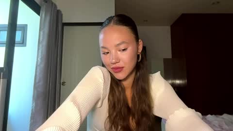 Kamila online show from April 4, 3:13 am