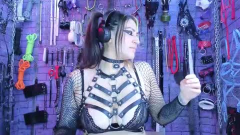 PandoraNez online show from February 14, 9:34 am