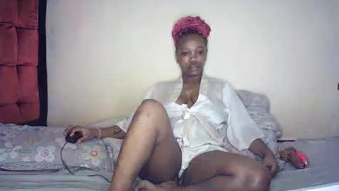 pankydoll123 online show from July 14, 2:33 pm