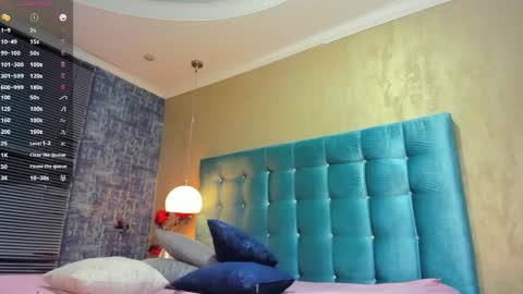      online show from April 1, 12:50 pm