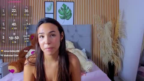 paola online show from November 29, 4:31 am