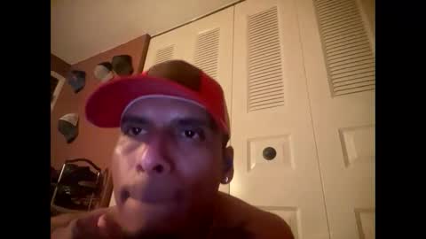 papasitoric0 online show from February 4, 7:23 am