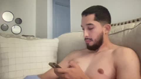 papicubano_guapo23cm online show from April 27, 11:52 am