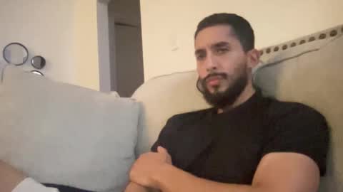 Snapshot of papicubano_guapo23cm chatting on October 3, 4:32 am papicubano_guapo23cm online show from October 3, 4:32 am
