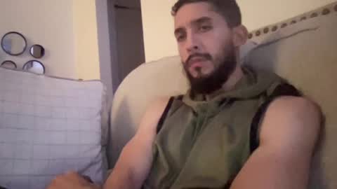 Snapshot of papicubano_guapo23cm chatting on October 20, 6:07 am papicubano_guapo23cm online show from October 20, 6:07 am