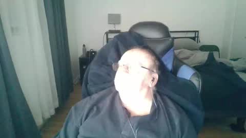 papilly online show from March 14, 10:30 am