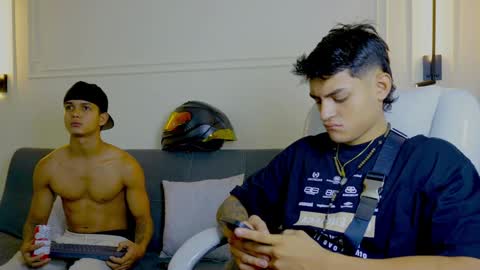 Ryan And Casper online show from January 31, 12:39 am