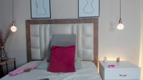 Paris Flower online show from April 12, 2:32 pm