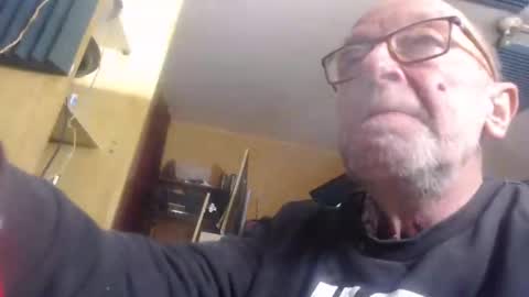 pascal88881 online show from December 28, 7:01 pm