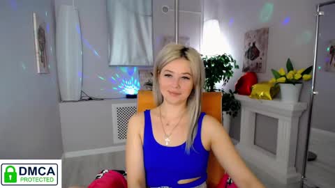 Snapshot of passionate_babe chatting on February 24, 10:15 am I have returned from vacation and I am glad to share my energy and emotions with you online show from February 24, 10:15 am