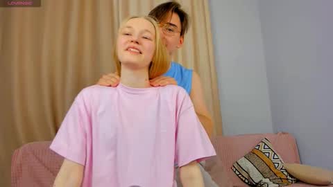 We Katrin and Moris online show from November 11, 3:25 pm