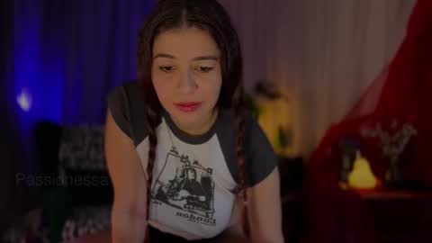 Call me Miss Alice Careful Passion Queen online show from November 27, 8:00 am