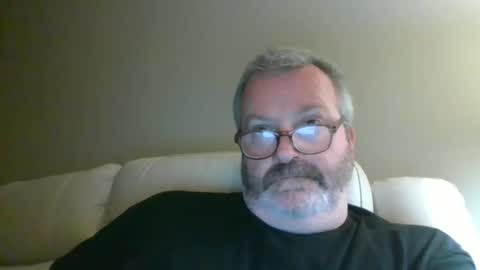 Snapshot of passporttraveler1 chatting on September 21, 12:58 am passporttraveler1 online show from September 21, 12:58 am