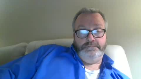 Snapshot of passporttraveler1 chatting on February 26, 12:30 am passporttraveler1 online show from February 26, 12:30 am