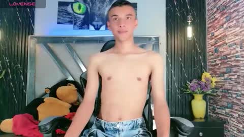 Feliphe online show from September 24, 12:28 am