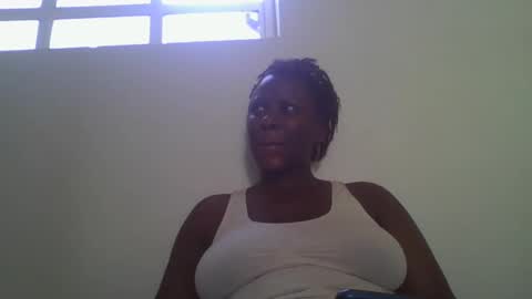 Snapshot of pattiekee chatting on December 14, 2:00 pm pk online show from December 14, 2:00 pm