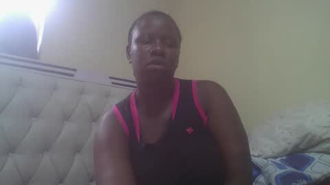 Snapshot of pattiekee chatting on February 2, 12:35 pm pk online show from February 2, 12:35 pm
