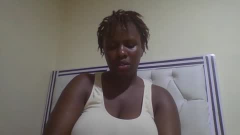 Snapshot of pattiekee chatting on December 8, 7:43 pm pk online show from December 8, 7:43 pm