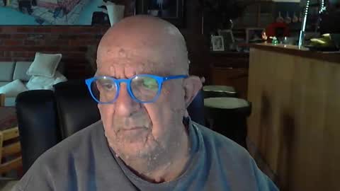 patvac online show from October 23, 8:31 pm