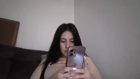 patylariel online show from February 18, 3:52 pm