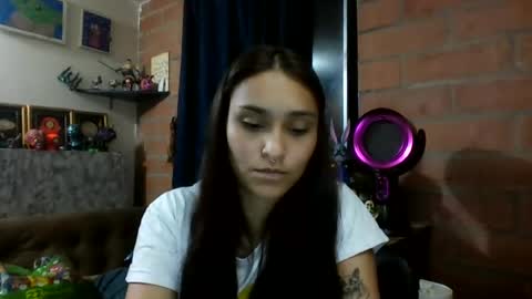 Pau online show from July 10, 6:07 am