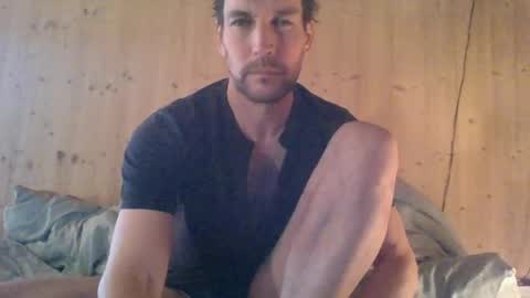 paueriwan online show from April 1, 8:04 am