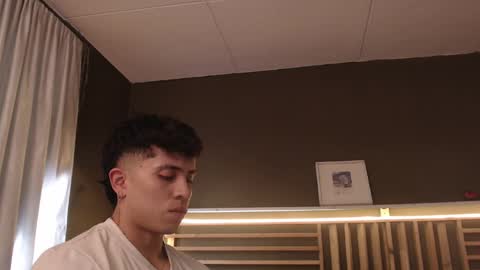 Paul online show from October 20, 1:05 pm