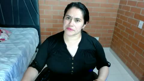 paula__117 online show from July 1, 12:52 am