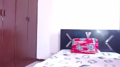 Snapshot of paula_anderson chatting on September 23, 7:53 pm PAULA online show from September 23, 7:53 pm