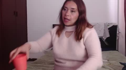 PAULA online show from March 25, 4:47 pm