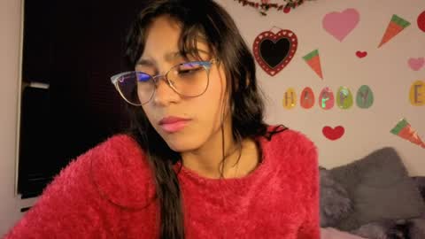 Paula  online show from April 11, 7:45 am