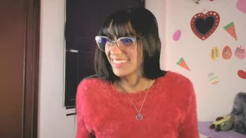 Paula  online show from April 3, 4:19 am