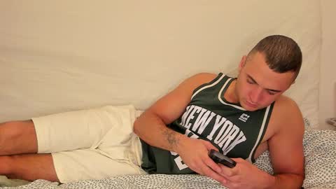 paulblack021 online show from November 15, 7:48 pm