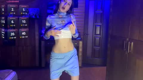 Ashley Cooper online show from October 31, 8:09 pm