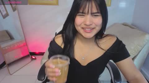 Live 800am 200pm COLOMBIAN HOUR online show from March 11, 1:47 pm