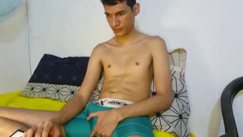 Paul Mklain online show from January 1, 2:30 am