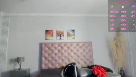 PaulinaSaennz online show from November 17, 12:41 pm