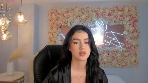 Snapshot of paulinasantosx chatting on November 1, 8:19 pm Paulina Santos online show from November 1, 8:19 pm