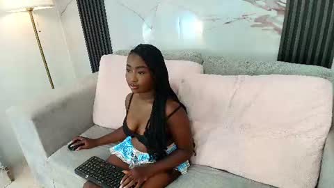 Pauline Kosh online show from July 17, 8:00 pm